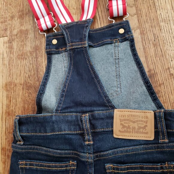 Levi's Overall - Picture 4 of 9